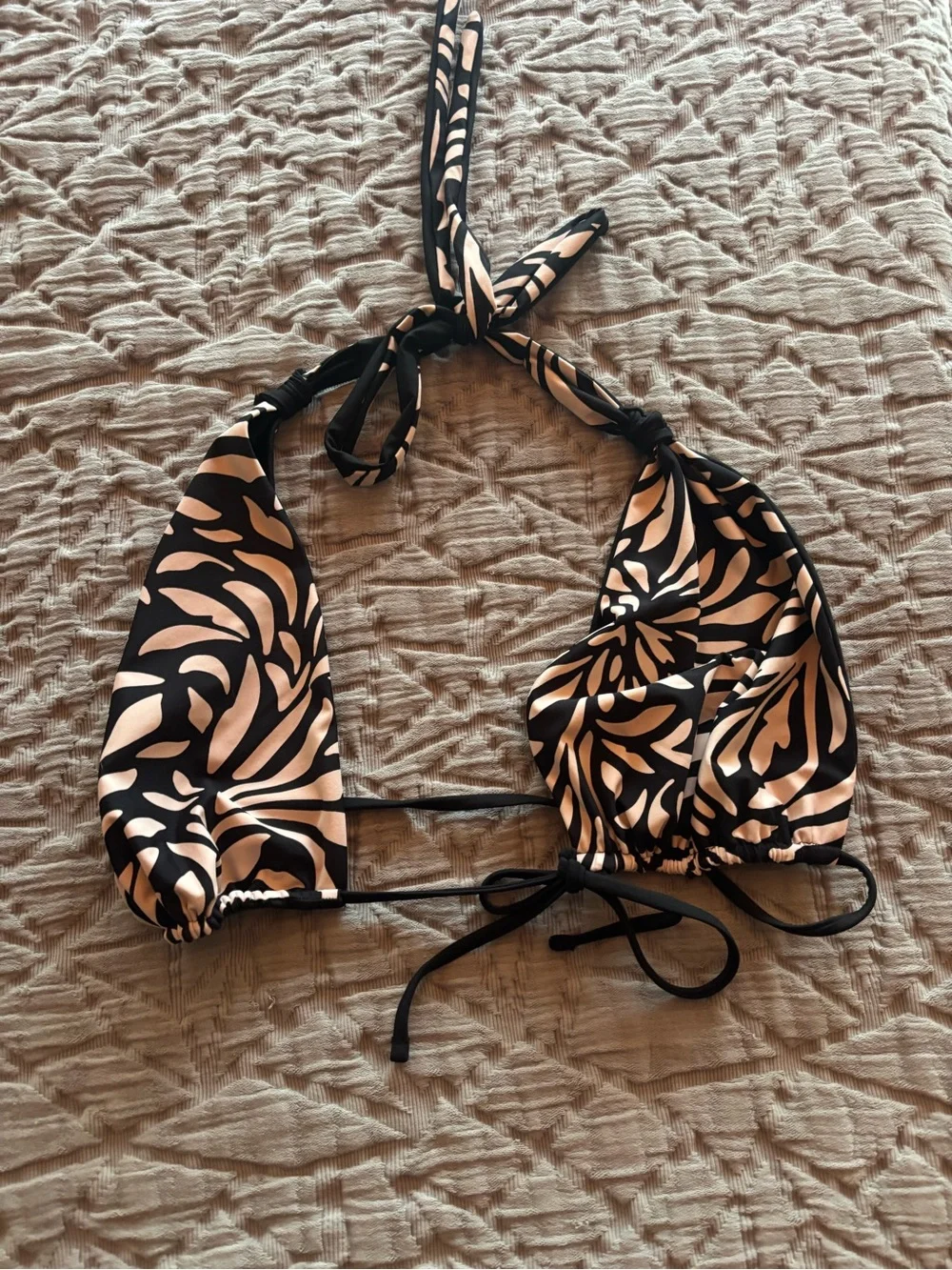 Aulieude Reversible Bikini Top + High Waist Bottoms